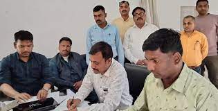 satna, education department arrested 