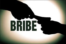 balaghat,Bribe taker, Patwari arrested 