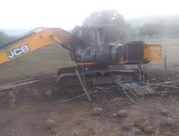 narayanpur, Naxalites set chain