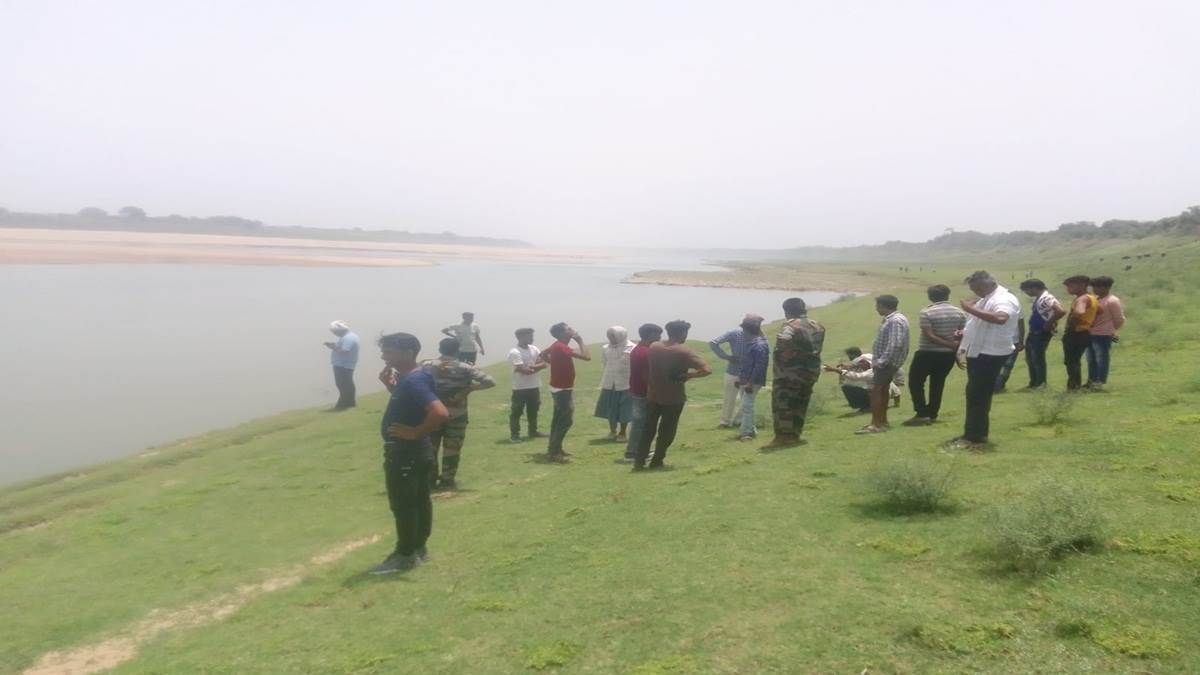 bhind,Two youths ,Chambal river