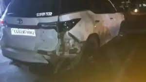 bhopal, Union minister ,convoy collided