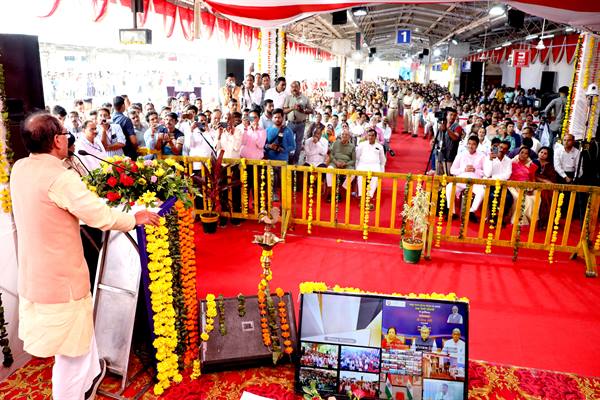 विकसित राष्ट्र की ओर कदम बढ़ा रहा है भारत -प्रधानमंत्री मोदी