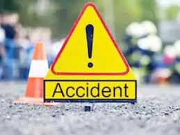 korba, same family died , truck collision