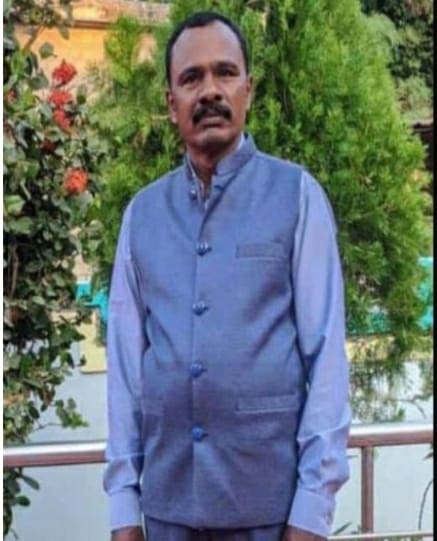 raipur,Headmaster committed suicide , hanging himself