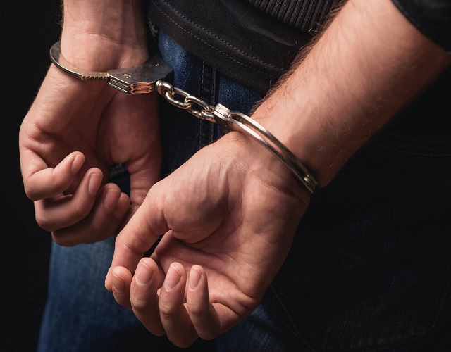 bengal, Suspected Kashmiri terrorist ,arrested 