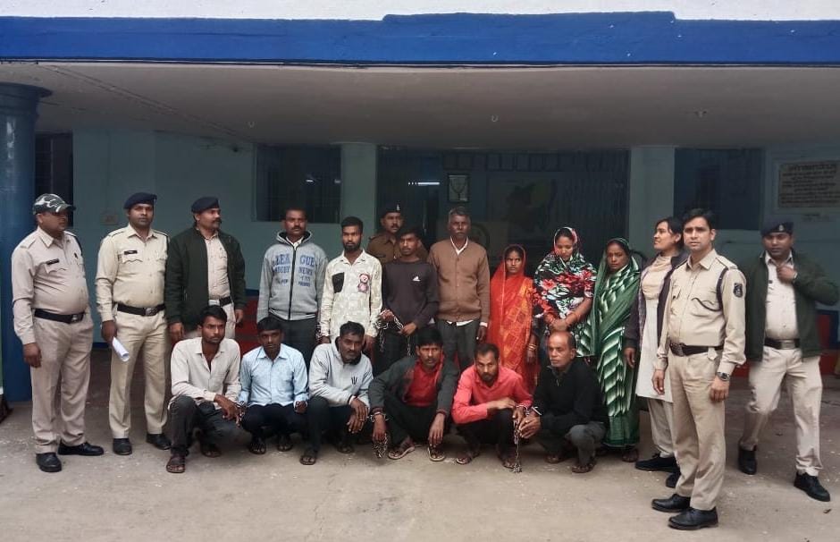 dhamtari,Thirteen accused arrested,young man to death