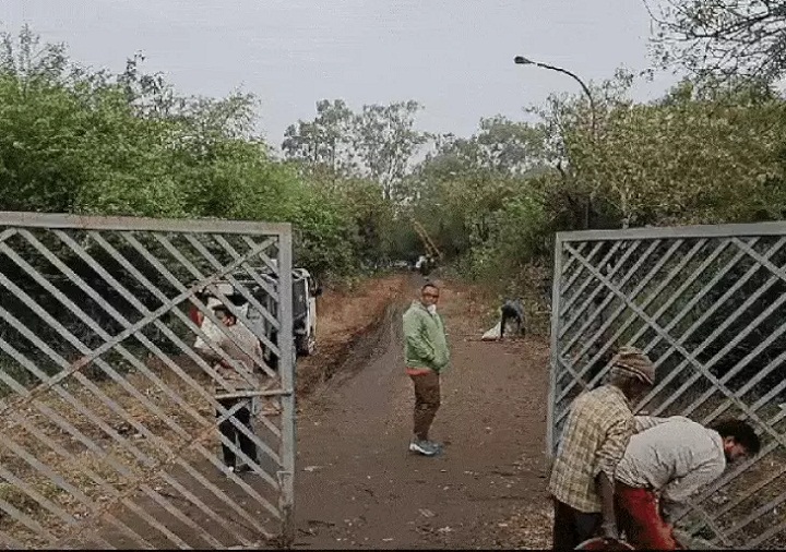 bhopal,Union Carbide factory, toxic waste  