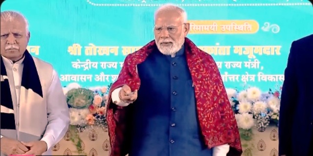 new delhi, Prime Minister ,gifts various projects 
