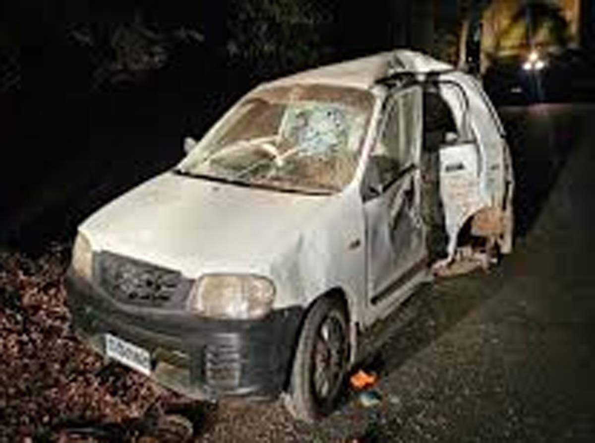 raipur, Wife died , road accident  