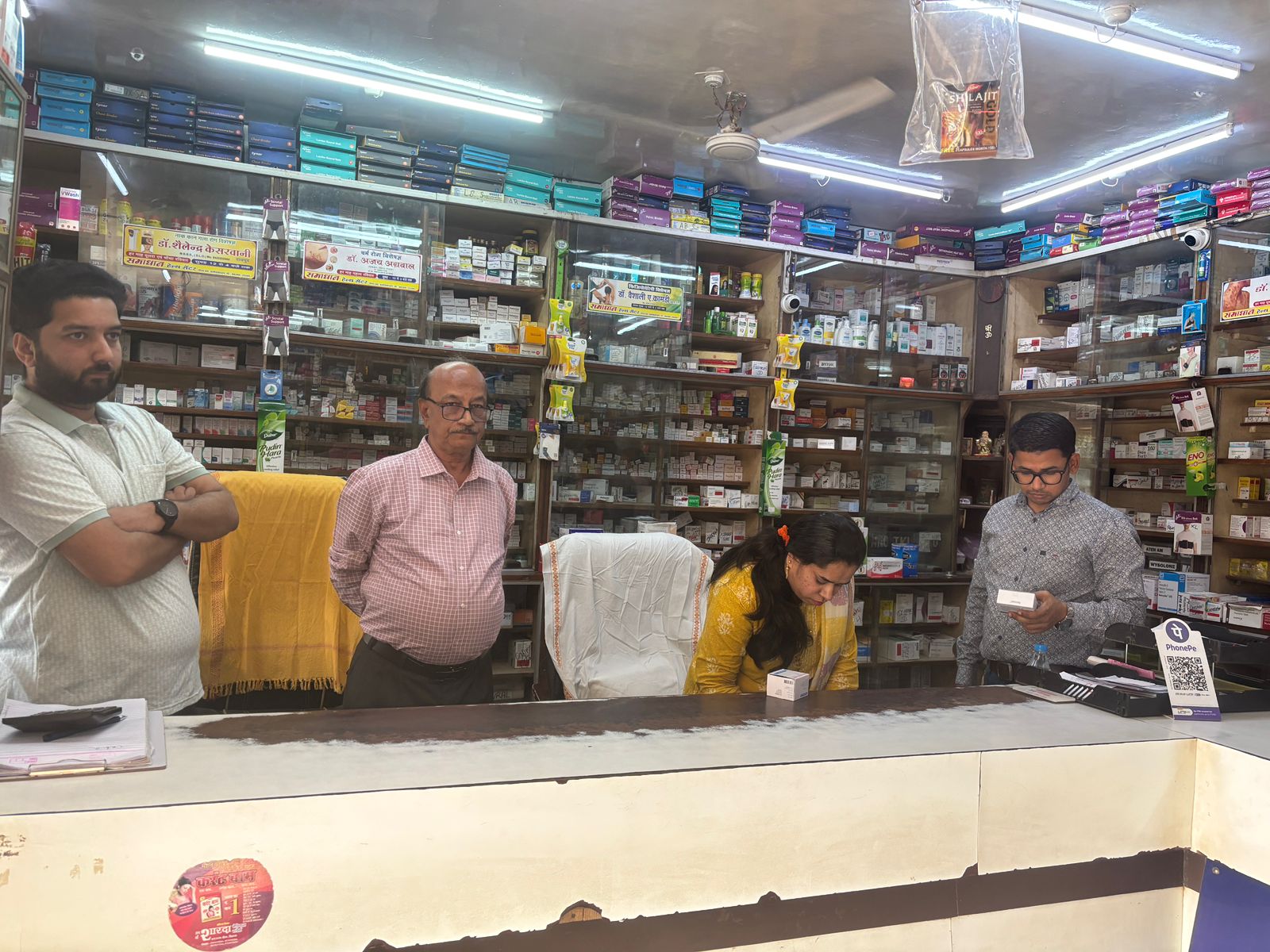 balodabazar,  food department team ,raided various medical stores 