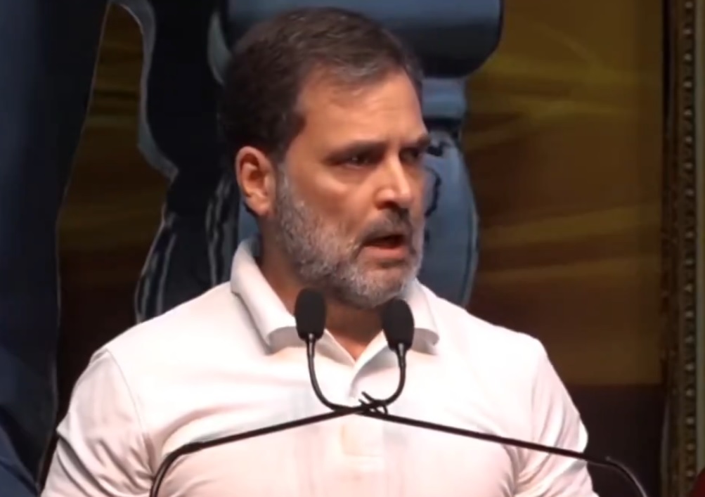 new delhi, Rahul and Priyanka , girl in Ayodhya