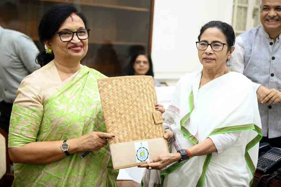 kolkata, Mamata government  , DA of government employees 