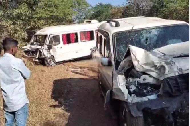 kanker, One person died , tourist bus 