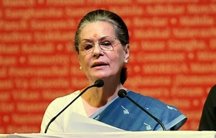new delhi, Sonia Gandhi ,discharged from hospital