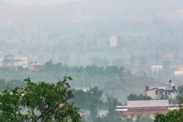 gwalior,   season, crossed 34 degrees