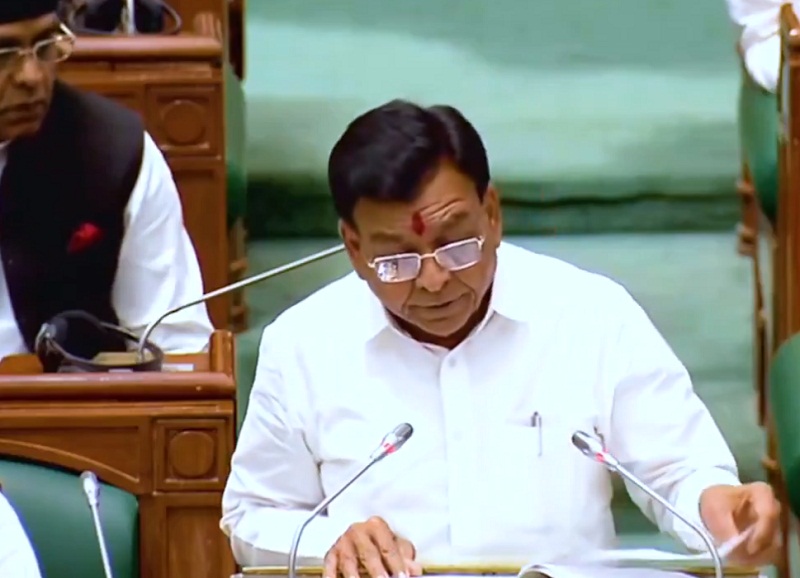 bhopal, Big announcement,government employees 