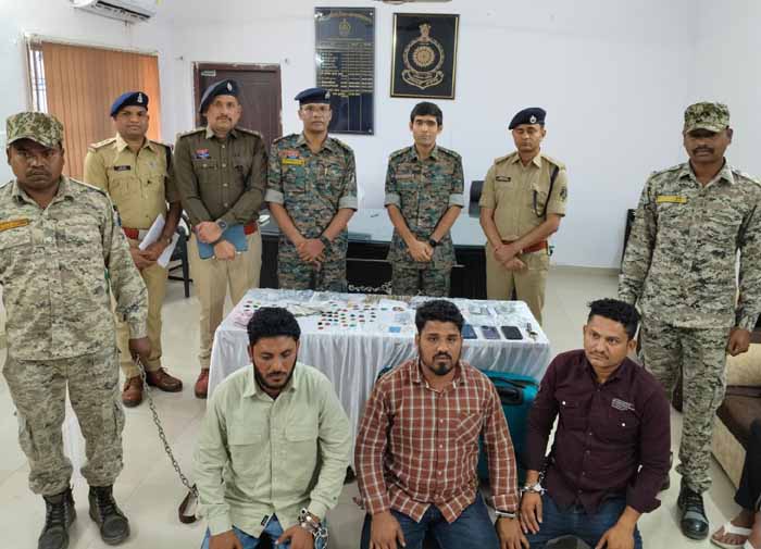 kondagaon, Three thugs arrested , material stolen