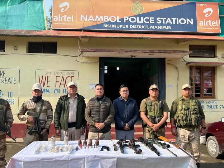 imphal, Police recovered , weapons 