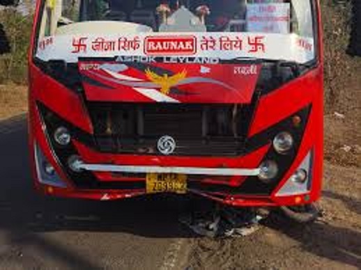 umaria,   speeding bus, hit a scooter rider 