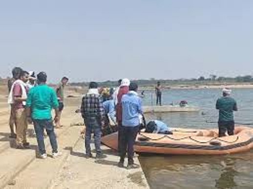 mandla, Class 12 student die, Narmada river