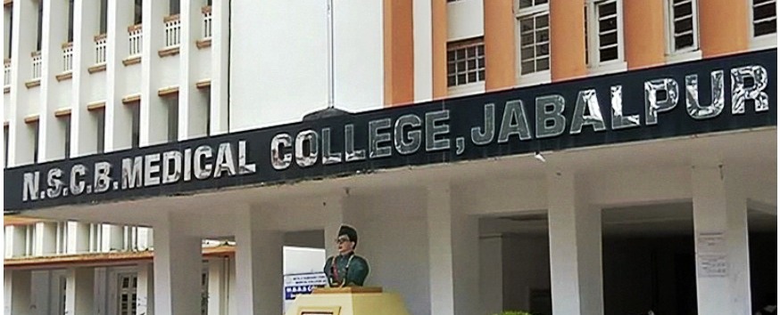   Jabalpur,   junior doctor,college jumped 