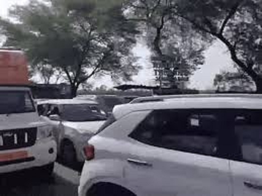 bhopal, Long jam , Bhopal-Indore highway