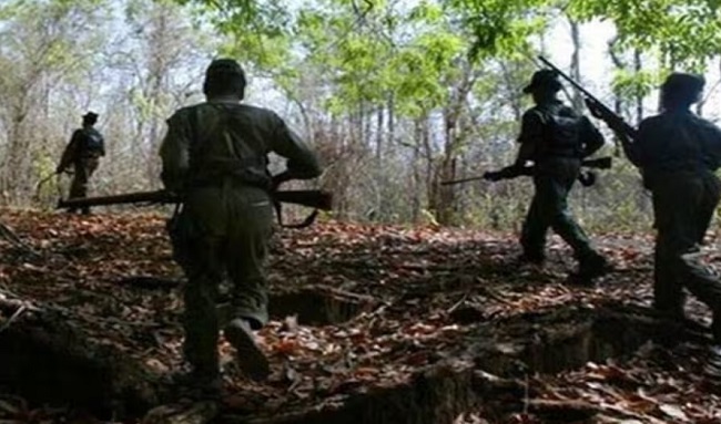 bhopal, Four Naxalites killed , police encounter