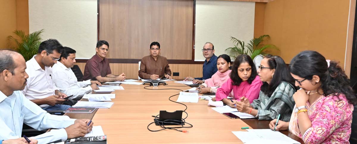 raipur, Disciplinary action , Revenue Minister Verma