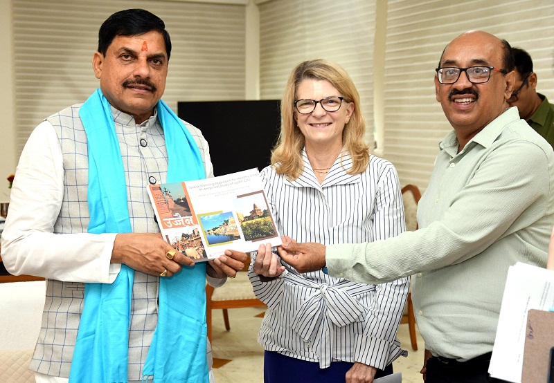 bhopal, UNICEF India chief ,Cynthia McCaffrey 