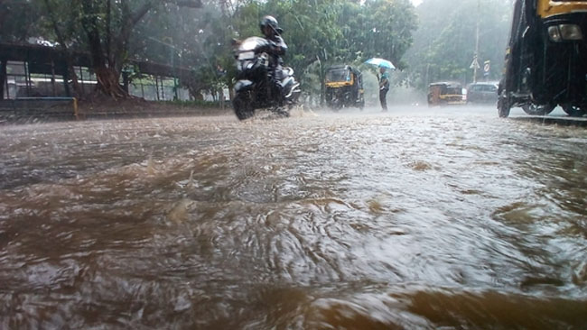 mumbai, Heavy rain warning, Maharashtra