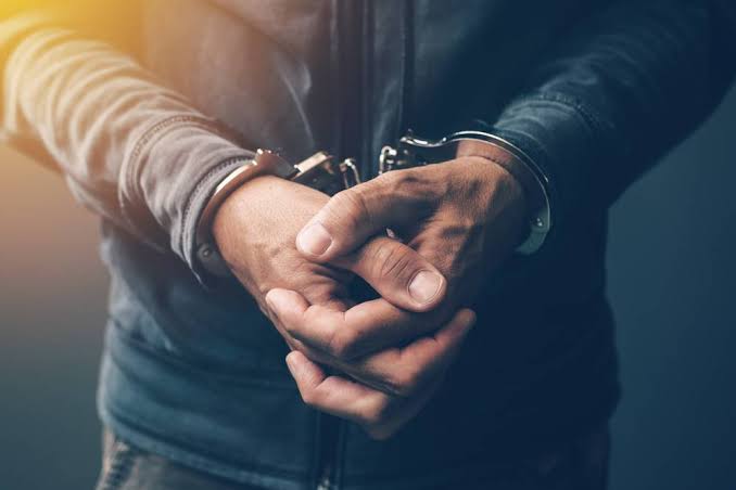 kolkata, Three youths arrested , links with ISIS