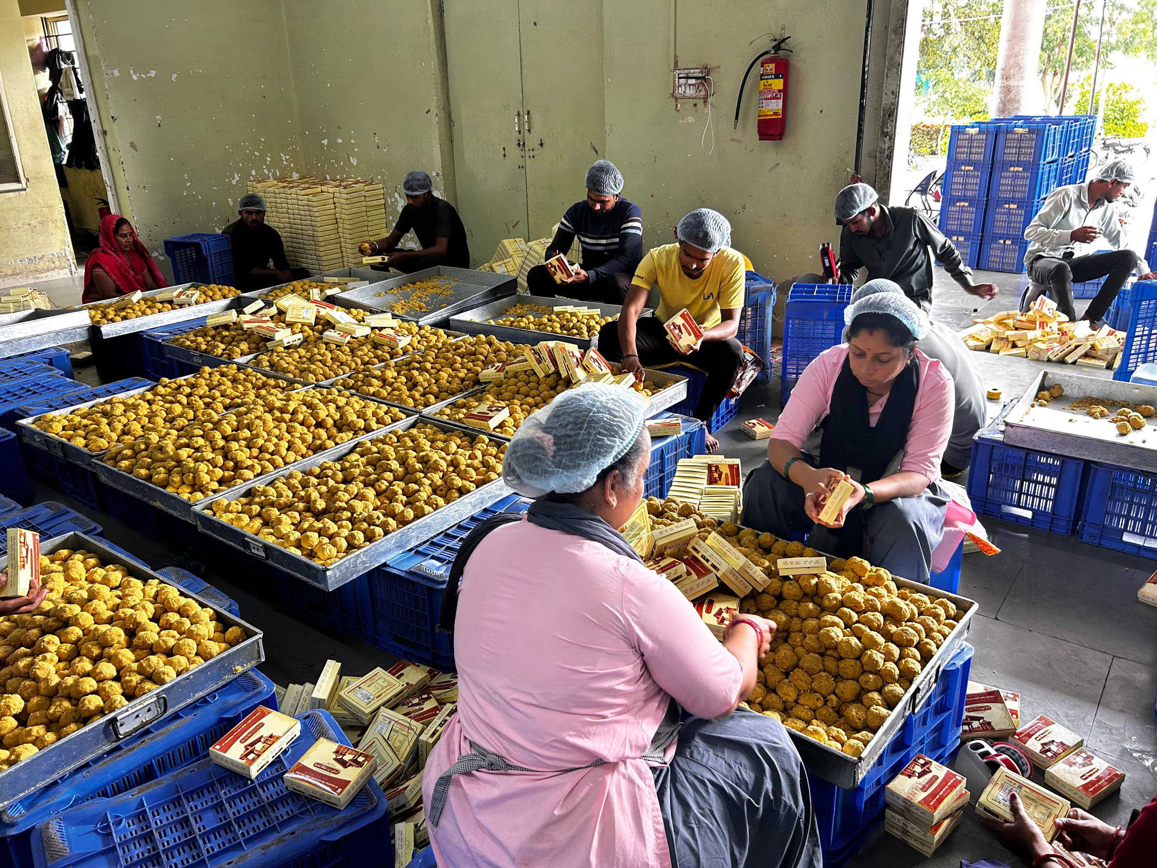 ujjain, 80 quintals , Laddu Prasadi 