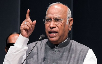 new delhi, Kharge calls Trump, blow to India