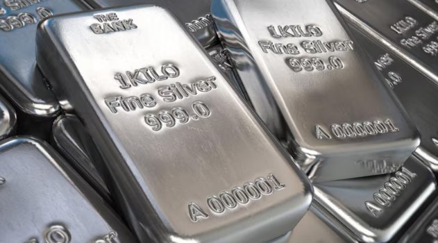 new delhi, Silver prices ,continue to fall 