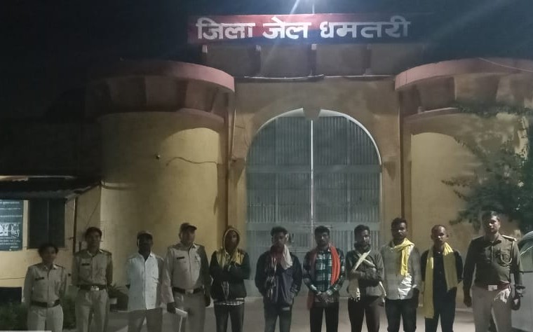 dhamtari,Seven people arrested,hunting wild boar