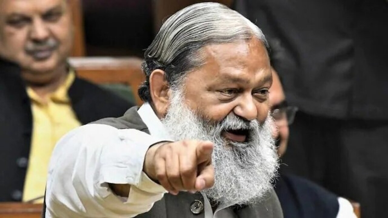 Haryana,Political tension,winter session,Anil Vij,attack on the Congress party