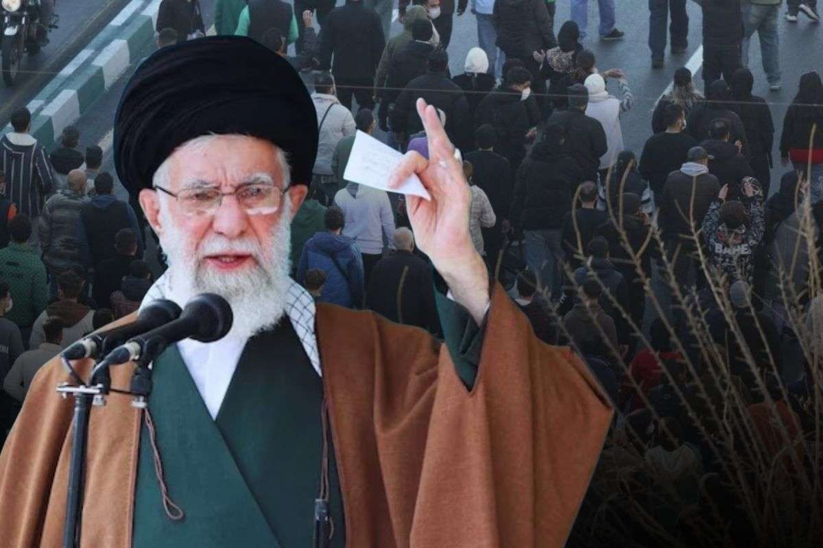 Shia community,Raipur protests over death, Iran