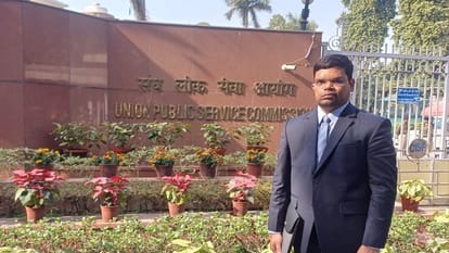 Sanjay Dahriya, battled cancer and quit three jobs to crack the UPSC, secured,946th rank.