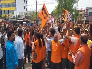  Bilaspur, Hindu organizations,  surround Sarkanda ,police station