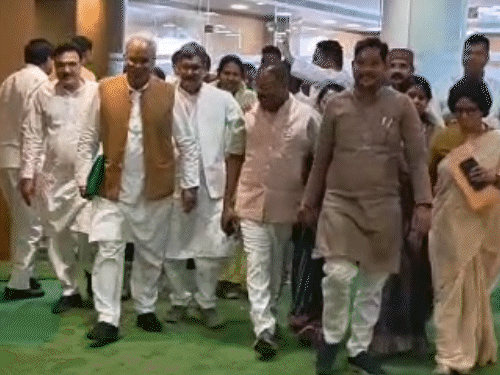  Chhattisgarh, Assembly 253 acres , land, industrialists , lease 