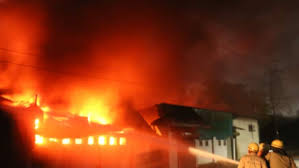 Massive fire, breaks out, Indore factory, 11 workers, injured