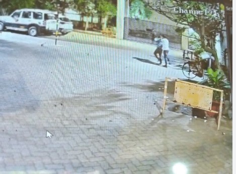 Drunk man attacks guard, entire incident captured on CCTV