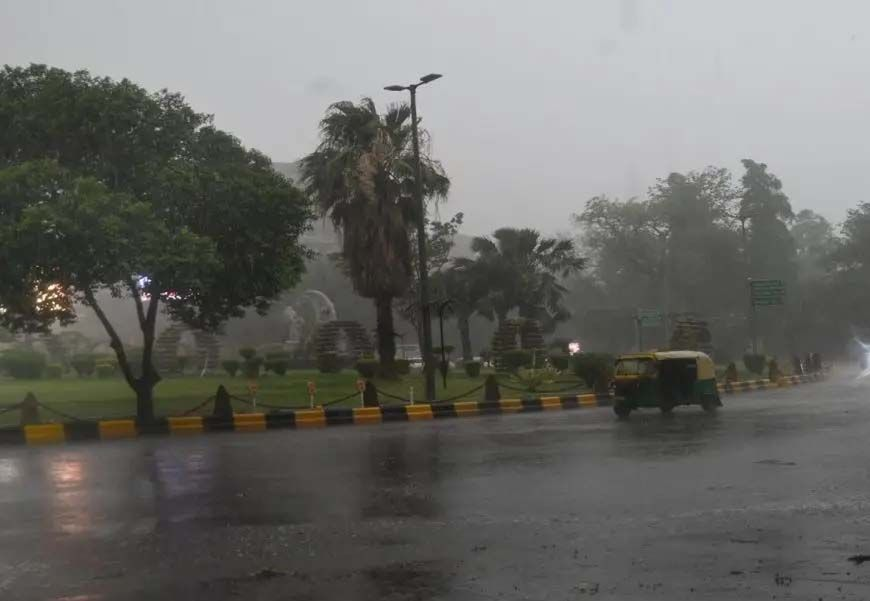 Bhopal ,Thunderstorm, rain ,hail alert, MP till April 5 