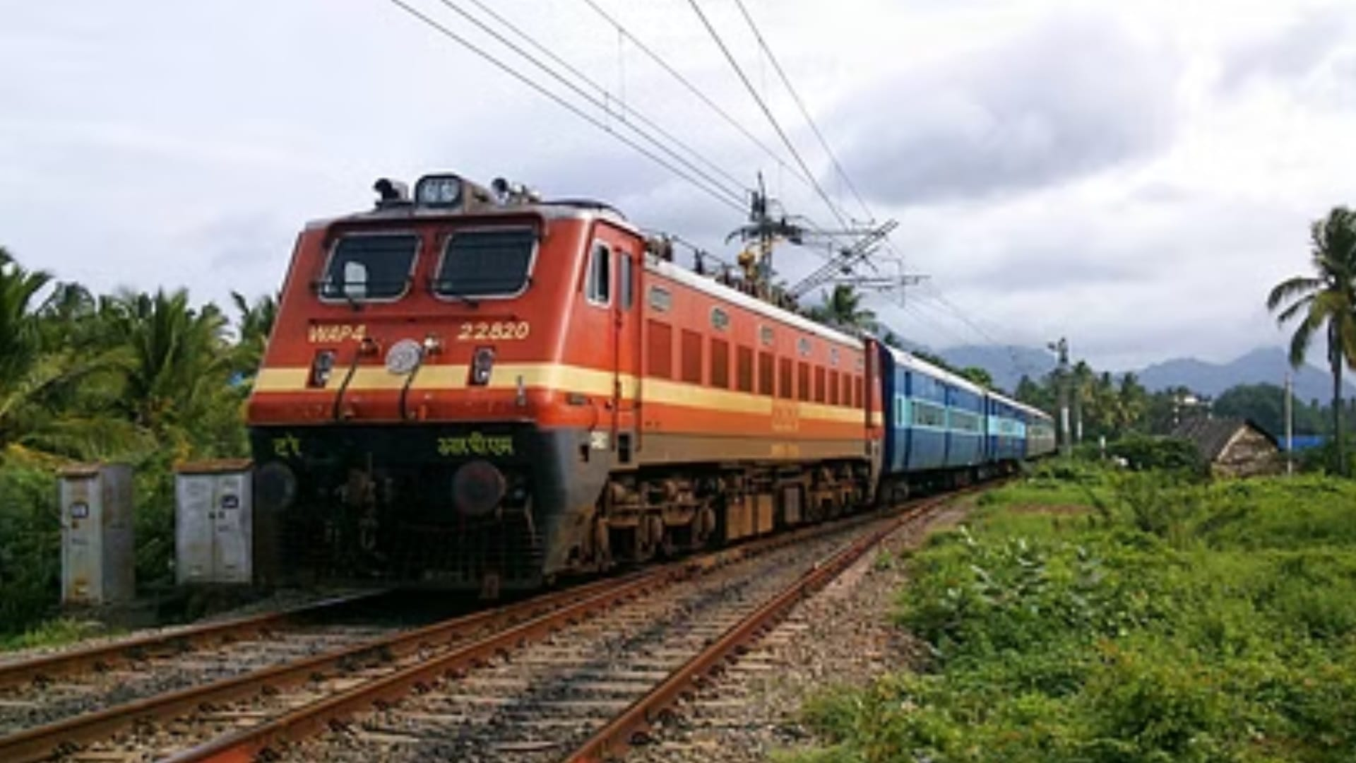Raipur , 14 trains resume operations ,  Chhattisgarh, passengers