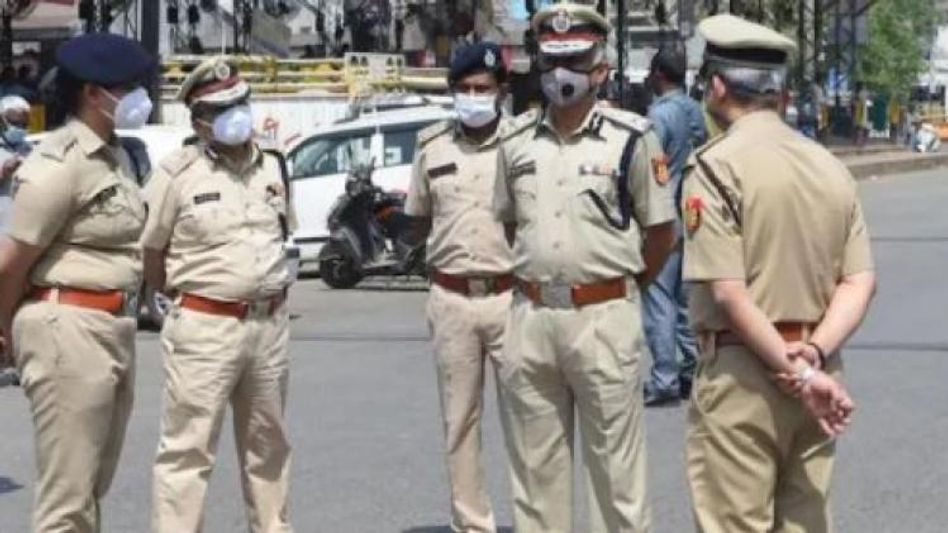 Raipur ,  Youth arrested,  Chitta,  major police action