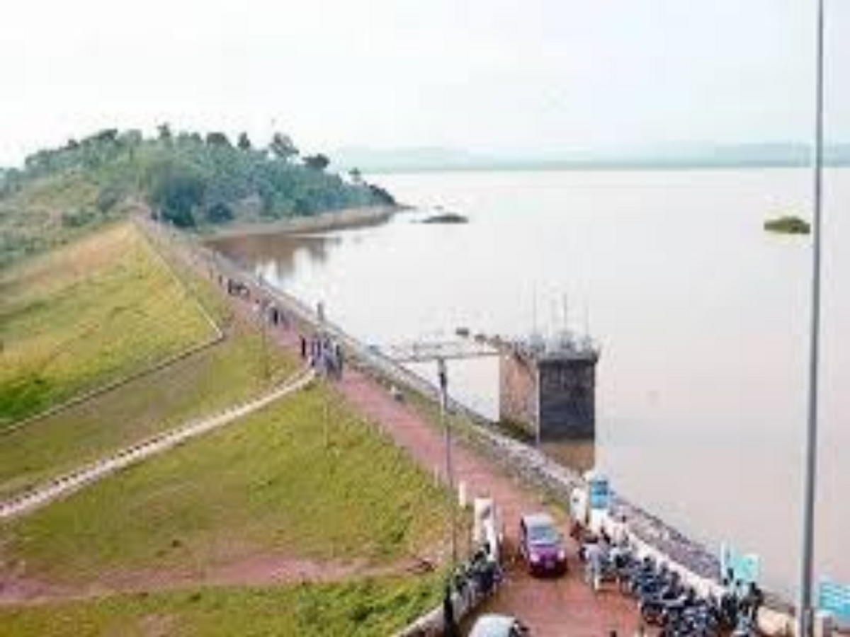 Bilaspur , Water ,released,  Khuntaghat Dam