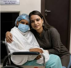 75-year-old, mother gives, new life ,daughter ,donating kidney