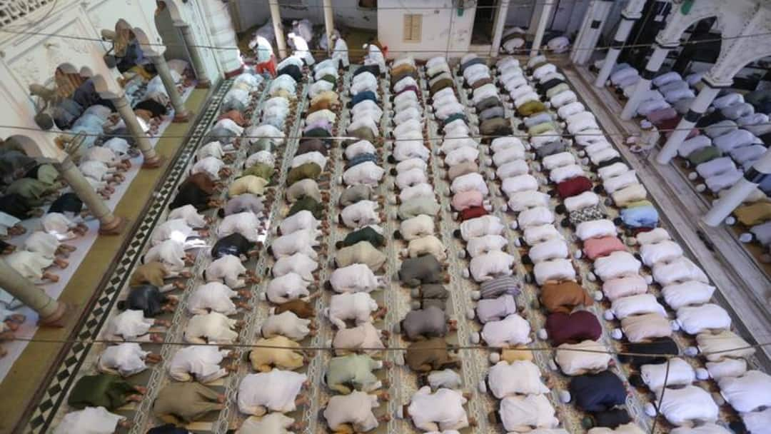  Indore, Eid, brotherhood, city Qazi , cow , national heritage