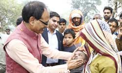 सहरिया परिवार जिस भूमि पर रह रहे हैं, उसी भूमि के मालिक होंगे