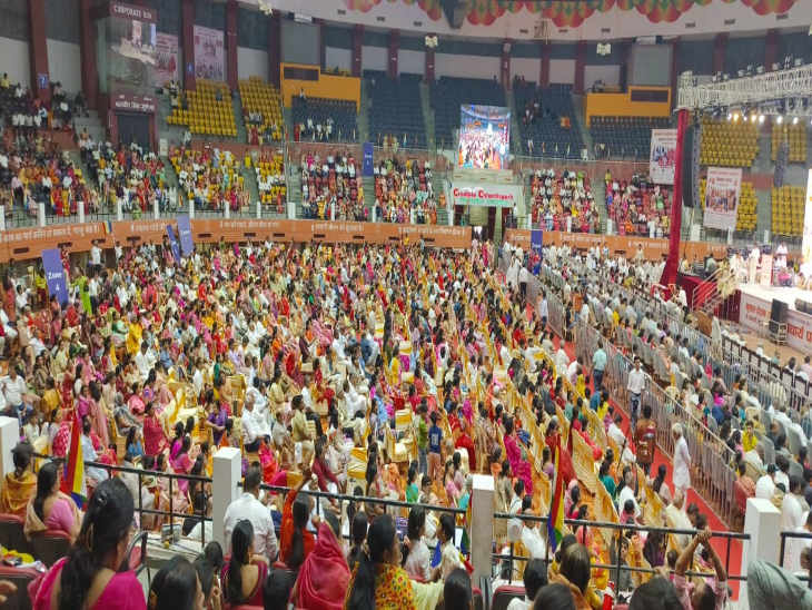 Historic Acharya ,Ascension Ceremony, Raipur: Khartargachh Tradition 